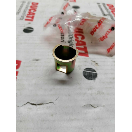 Spring Press Cup For Superbike - 84110201A