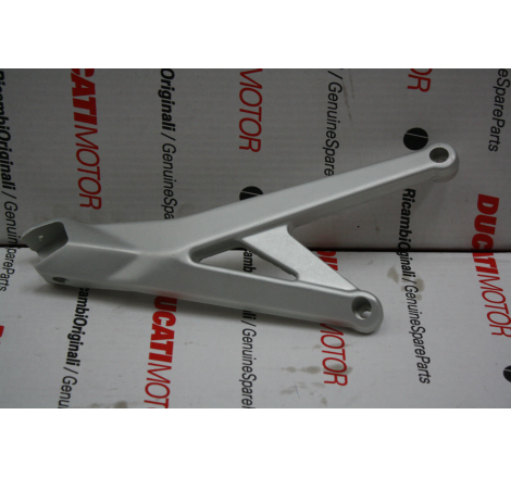 Supporto Pedana Posteriore Sinistra - 82410801A