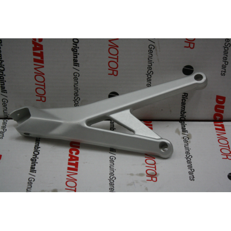 Supporto Pedana Posteriore Sinistra - 82410801A