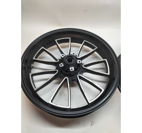 Coppia Cerchi Ruote Colore Nero Per Diavel Outlet - 50122081AA/50211422AA