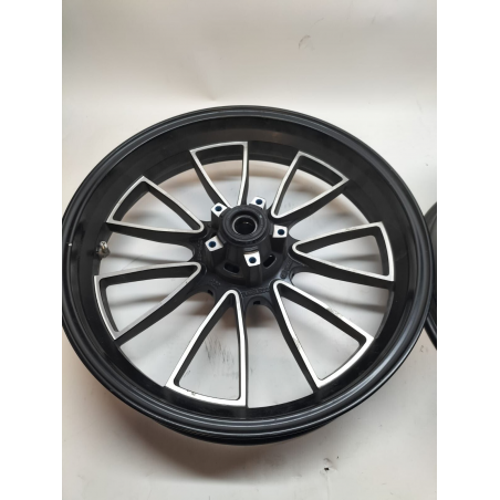 Coppia Cerchi Ruote Colore Nero Per Diavel Outlet - 50122081AA/50211422AA