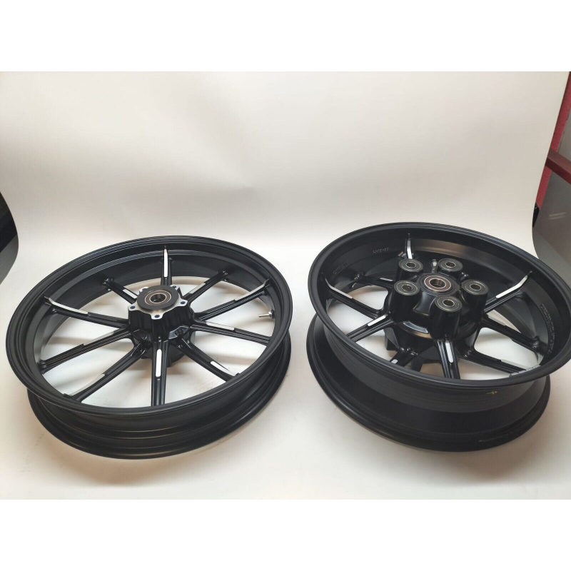 Coppia Cerchi Ruote Colore Nero Per Scrambler - 50122321AA/50222041AA