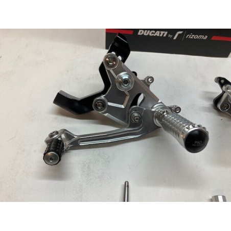 Adjustable Aluminum Rider Footrests For Panigale - 96280621AA