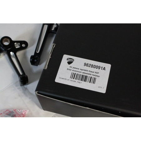 Adjustable Aluminum Rider Footpegs For Diavel - 96280091A