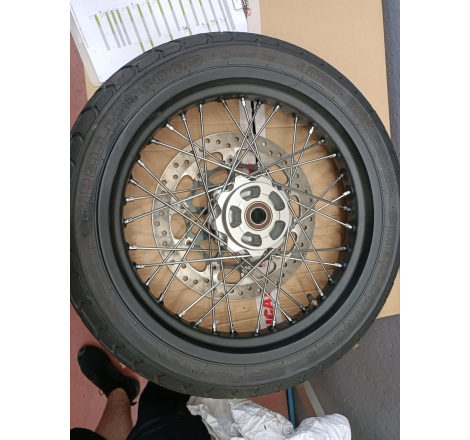 Cerchio Ruota Anteriore Completo Di Disco Per Scrambler Spoke Rims (Front 19") Outlet - 50122481AB