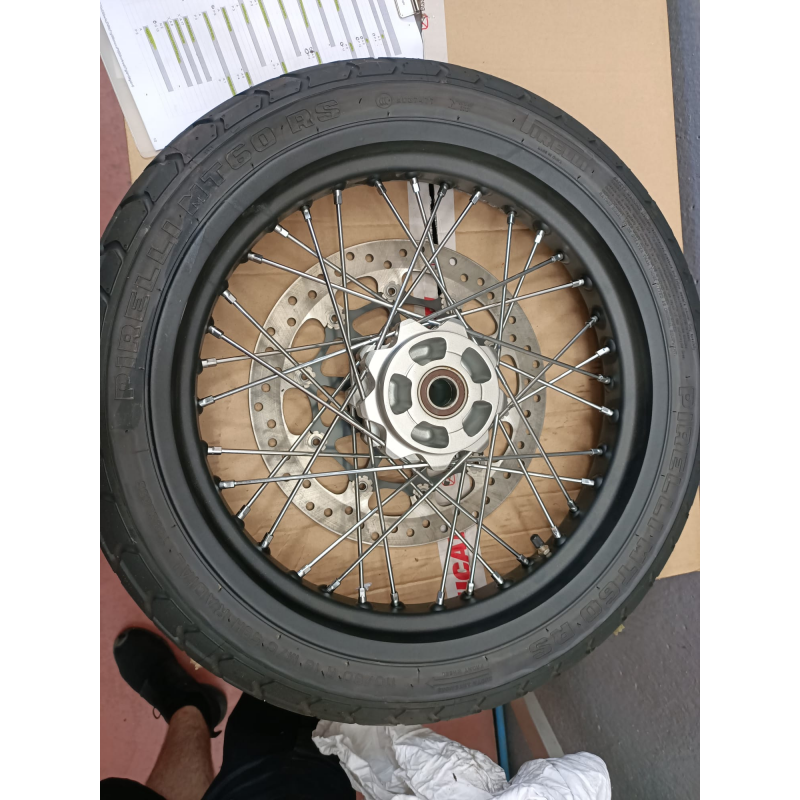 Cerchio Ruota Anteriore Completo Di Disco Per Scrambler Spoke Rims (Front 19") Outlet - 50122481AB
