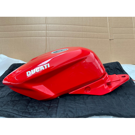 Coperchio Serbatoio Rosso Per Superbike 848/1098/1198 Usato - 58611601BA