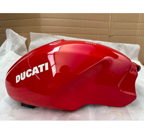 Coperchio Serbatoio Rosso Plastica Per Monster 620 - 58610441CA