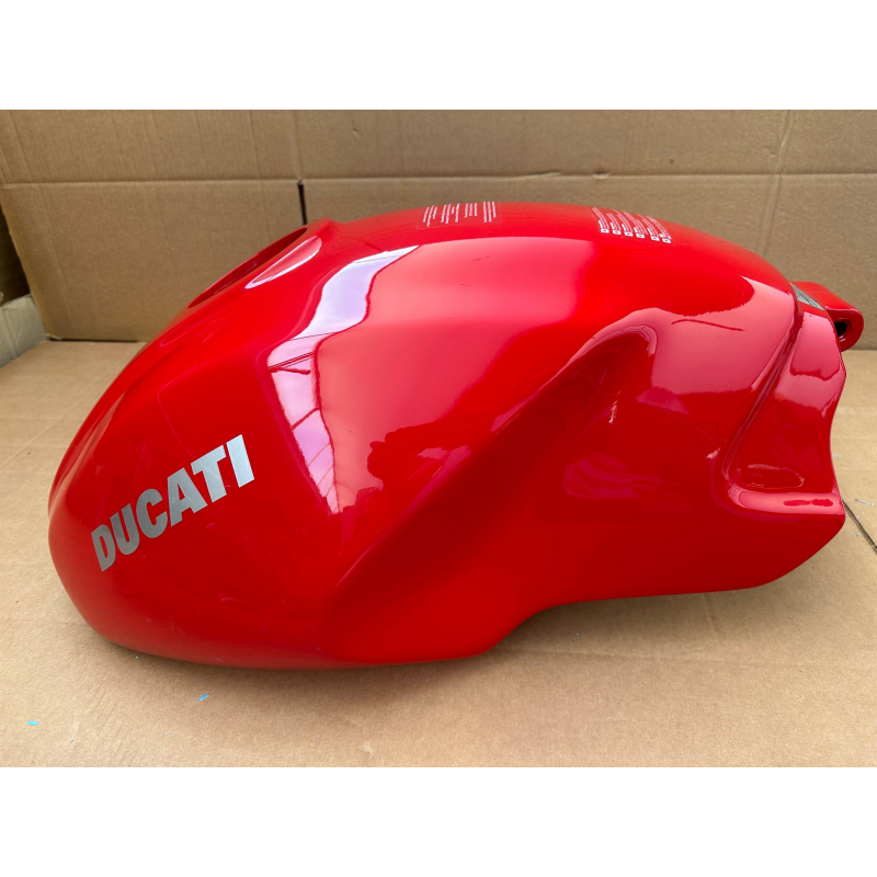 Serbatoio Rosso In Plastica Per Monster 620 - 58610441CA