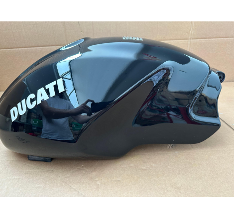 Serbatoio Nero Lucido Per Monster 620 - 58610372AT