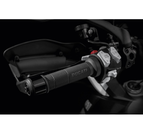 Plug-&-Play Heated Grips For Multistrada - 96680454B