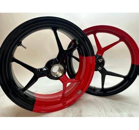 Set cerchi Ducati...