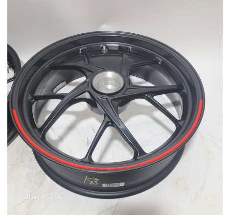 COPPIA CERCHI PANIGALE V2 2024 - 50212181AA / 50122341AA