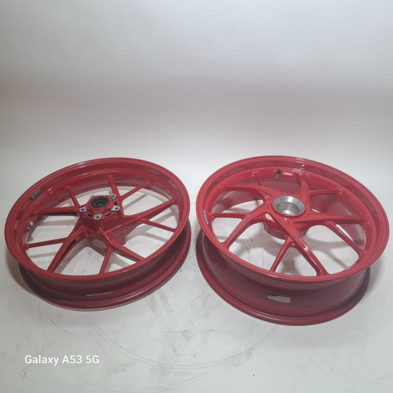 Cerchi originali Ducati Panigale/streetfighter v2 - 50122341AA  502212181AA
