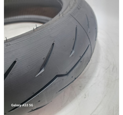 Gomma Pirelli diablo rosso 4 160/60 R 17 dot 2022