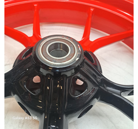 Coppia cerchi hypermotard 698 mono RVE con Difetti - 50122821AA 50222482AA