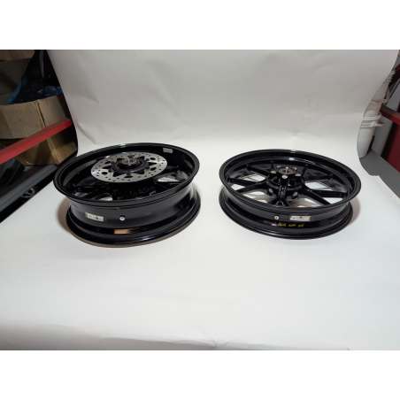 Cerchi Ducati Hypermotard 698 - 50122471AB 50212201BB