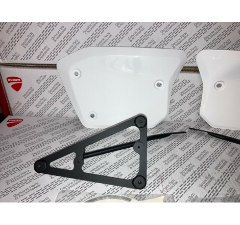 Set Di Tabelle Laterali Porta numero Per Scrambler - 97180381B